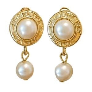 💛 Vintage Luxury Designer Givenchy Paris Bold Gold Pearl Dangle Clip Earrings